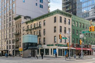 1656 2nd Ave in New York, NY - Building Photo - Primary Photo