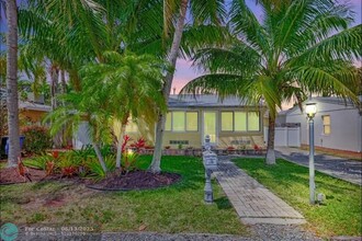 1223 NE 16th Ave in Fort Lauderdale, FL - Building Photo - Building Photo