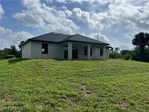 4010-4036 36th St SW in Lehigh Acres, FL - Building Photo - Building Photo