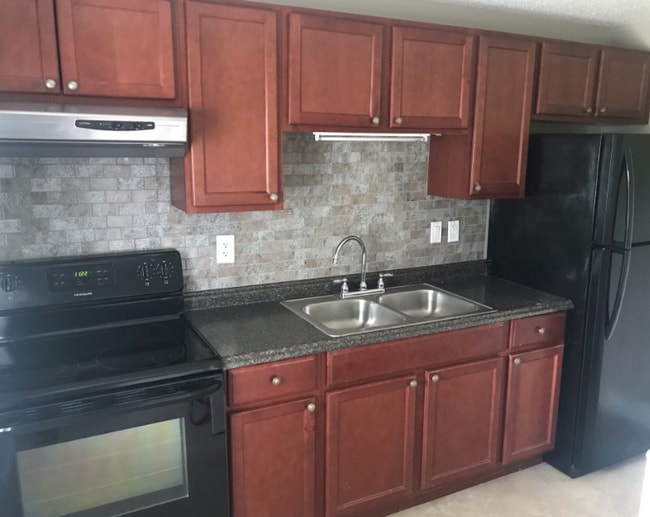 12264 Maltz Ave, Unit Maltz in Port Charlotte, FL - Foto de edificio - Building Photo