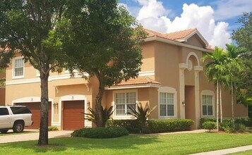 11481 Silk Carnation Way in Royal Palm Beach, FL - Building Photo - Building Photo