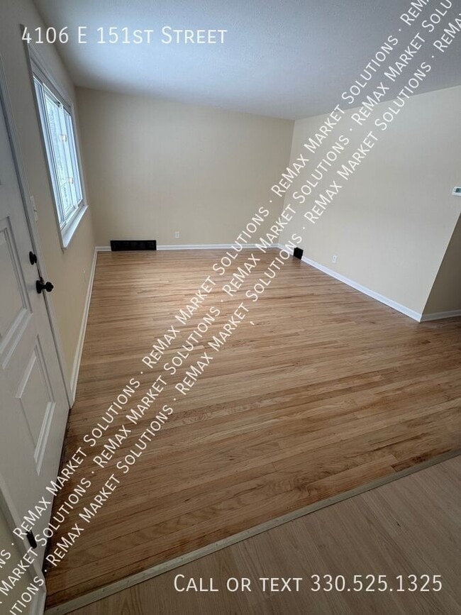 4106 E 151st St in Cleveland, OH - Building Photo - Building Photo