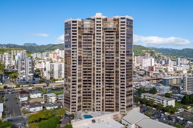 Piikoi at Kinau in Honolulu, HI - Building Photo - Building Photo