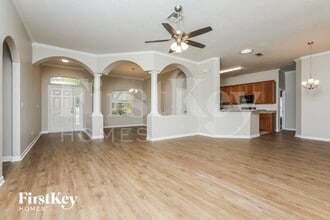 34333 Shadewood Cir in Leesburg, FL - Foto de edificio - Building Photo