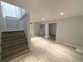 57 Burris St in Hamilton, ON - Building Photo - Building Photo