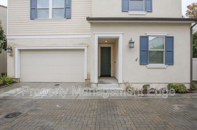 662 Gemstone Dr in San Marcos, CA - Building Photo - Building Photo