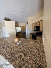 3411 W Monona Dr in Phoenix, AZ - Foto de edificio - Building Photo