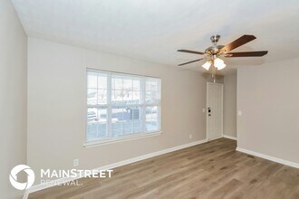 2607 Landrum Ct in Springfield, TN - Foto de edificio - Building Photo