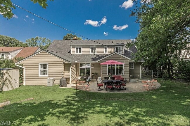 property at 23910 Wimbledon Rd