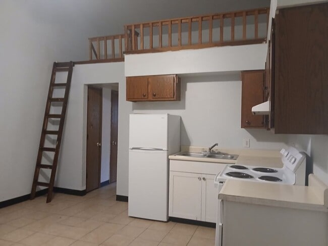 property at 102 Gregory Dr