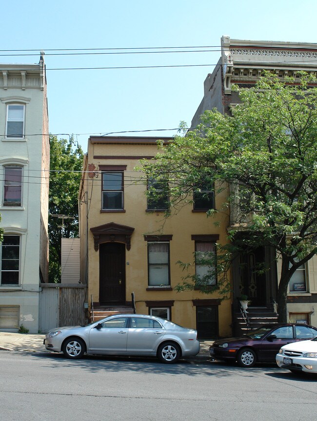 27 Ten Broeck St in Albany, NY - Building Photo - Building Photo