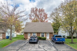 Parkside at Maple Canyon in Columbus, OH - Foto de edificio - Building Photo