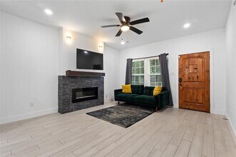 4618 Meadow St in Dallas, TX - Building Photo - Building Photo