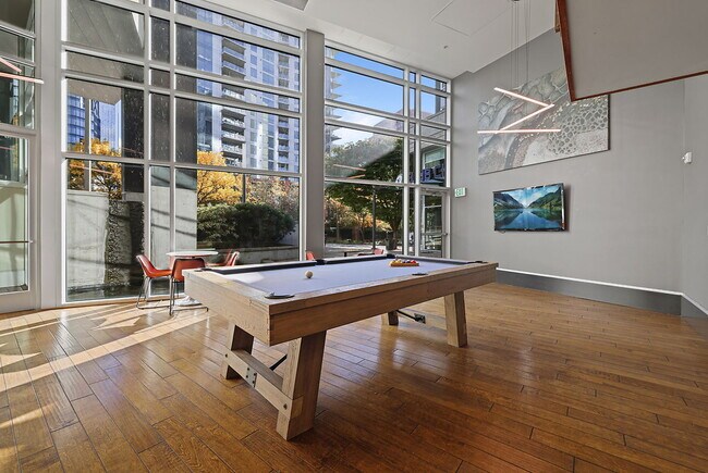 Belcarra in Bellevue, WA - Building Photo - Building Photo