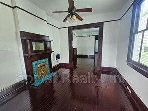 529 S Scott St in New Orleans, LA - Foto de edificio - Building Photo