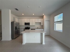 2799 Skyline Lp in Kissimmee, FL - Building Photo - Building Photo