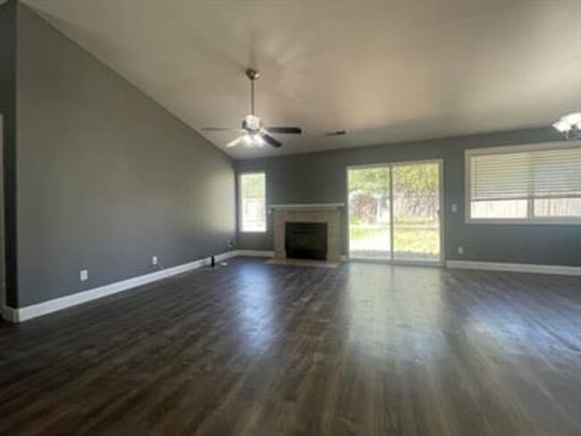 36 N 4050 W in Cedar City, UT - Building Photo - Building Photo