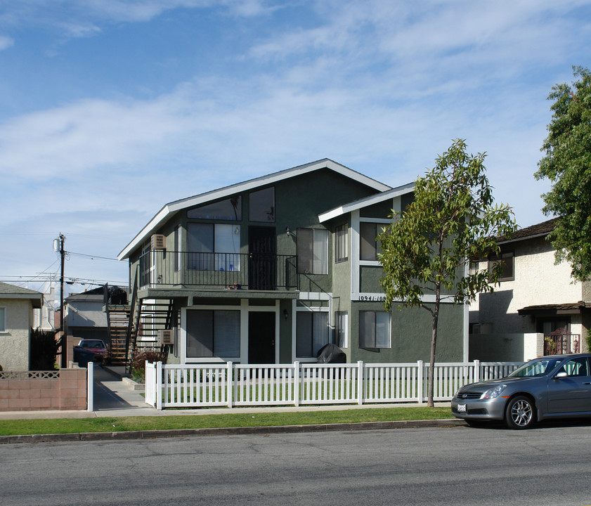 10941-10949 Walnut St in Los Alamitos, CA - Building Photo