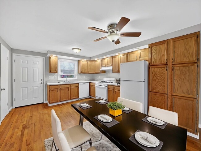 Pleasant Hill Crossings