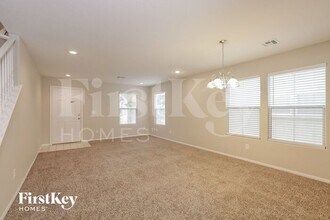 7326 Caballo Range Ave in Las Vegas, NV - Foto de edificio - Building Photo