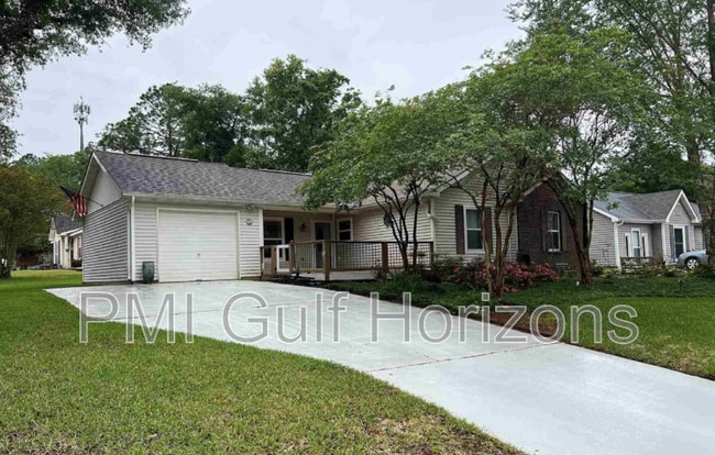 property at 4827 Birchwood Pl