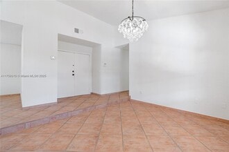 14242 SW 46th Terrace in Miami, FL - Building Photo - Building Photo
