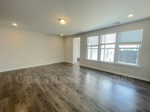 1017 Swamp Harrier Ave in Ravenel, SC - Building Photo - Building Photo