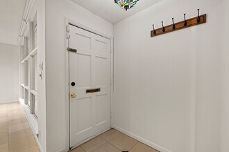 2927 Rockyridge Dr in Houston, TX - Foto de edificio - Building Photo