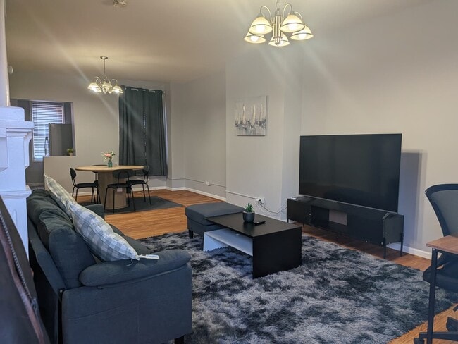 3002 Kenyon Ave in Baltimore, MD - Foto de edificio - Building Photo