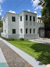 2356 SW 16th Ave in Miami, FL - Building Photo - Building Photo