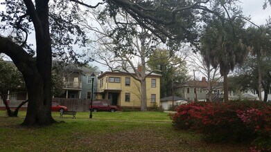 1217 Java Pl, Unit Upstairs in Savannah, GA - Building Photo - Building Photo