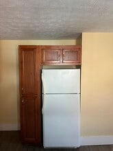 6 Chandler Ave, Unit 1 in Taunton, MA - Building Photo - Building Photo