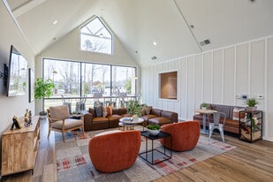 Urbana at Hioaks in Richmond, VA - Building Photo