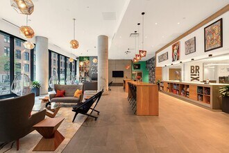 1090 Rue de Bleury in Montréal, QC - Building Photo - Building Photo