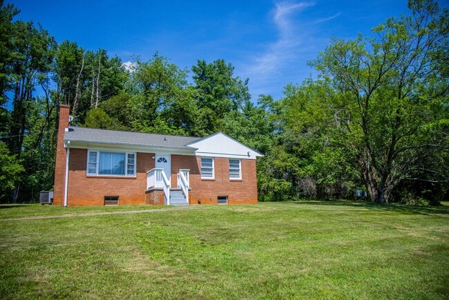 property at 1761 Airport Rd