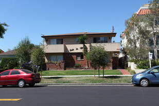 722 Lincoln Blvd Apartments