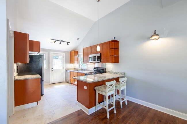 2660 Roslyn Ave in Charlotte, NC - Foto de edificio - Building Photo