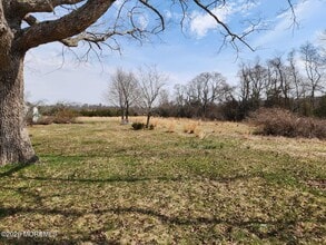 175 Grawtown Rd in Jackson Township, NJ - Building Photo - Building Photo