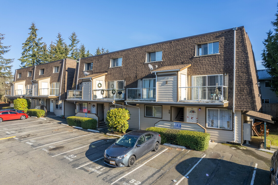 Park Hill Manor in Everett, WA - Foto de edificio