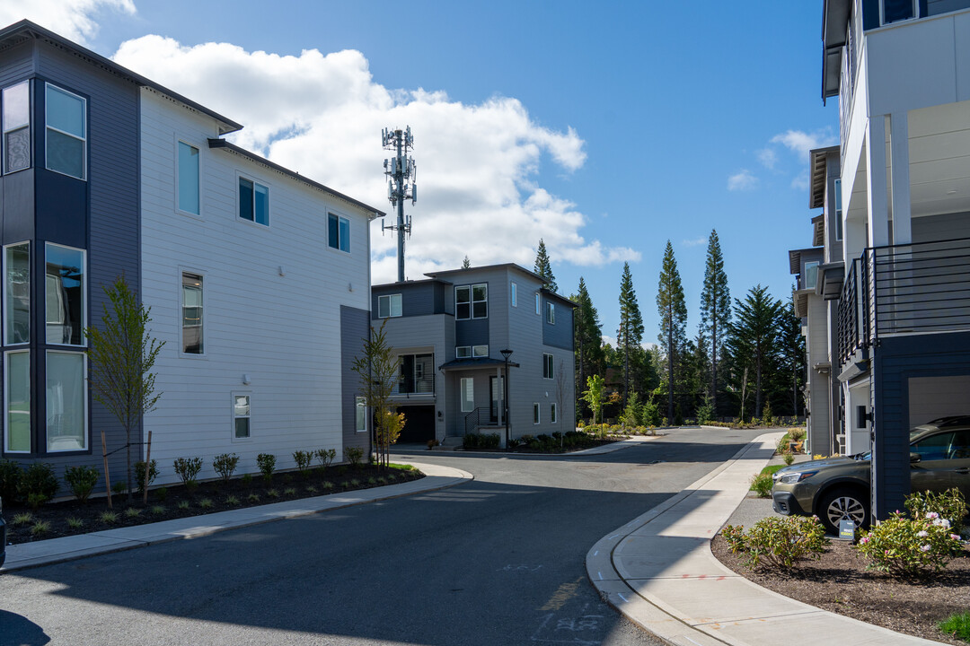 Woodlands Reserve by Tri Pointe in Kirkland, WA - Building Photo