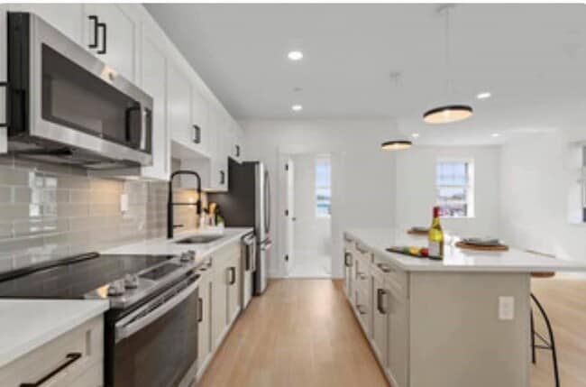property at 7 North St