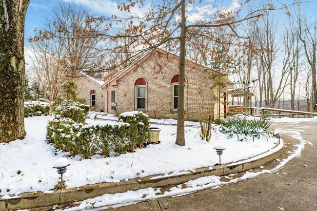 6253 Headley Heights Ct in Columbus, OH - Foto de edificio - Building Photo