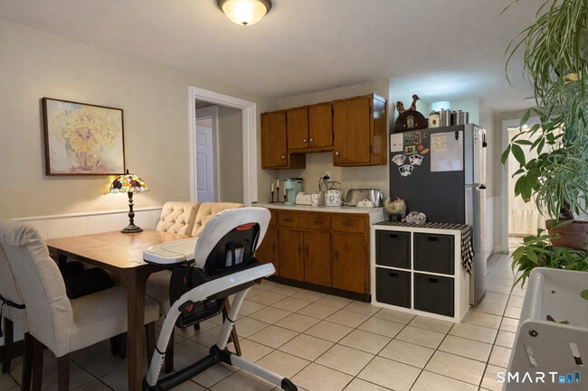 15 E Main St in Branford, CT - Building Photo - Building Photo