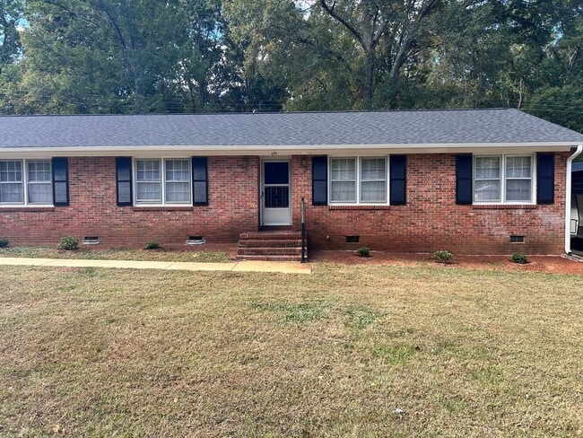 699 University Dr in Rock Hill, SC - Building Photo - Building Photo