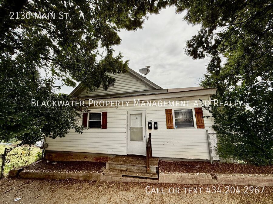 2130 Main St in Lynchburg, VA - Building Photo