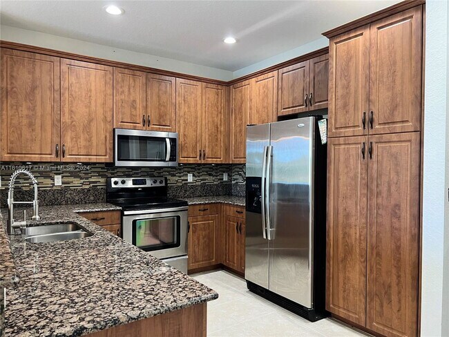 4780 Sundance Way in Davie, FL - Building Photo - Building Photo