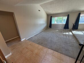 8384 Mediterranean Way in Sacramento, CA - Building Photo - Building Photo