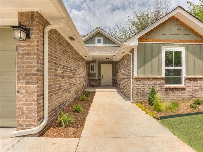 1460 Deer Rdg Run in Tuttle, OK - Foto de edificio - Building Photo