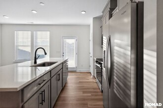 818 Kensley Grv Ln in Fuquay Varina, NC - Building Photo - Building Photo