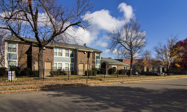 California Square II in Louisville, KY - Building Photo - Building Photo